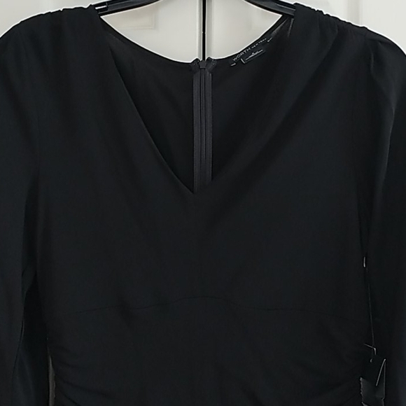 WORTH New York, Black Jersey Kylie V Neck Blouse Sz 8 - Picture 11 of 15